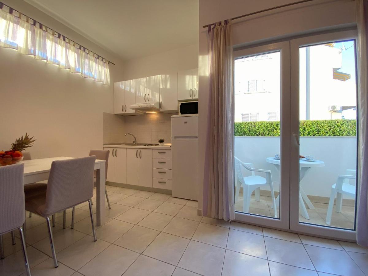 Apartments Pulic ザボリッチ エクステリア 写真