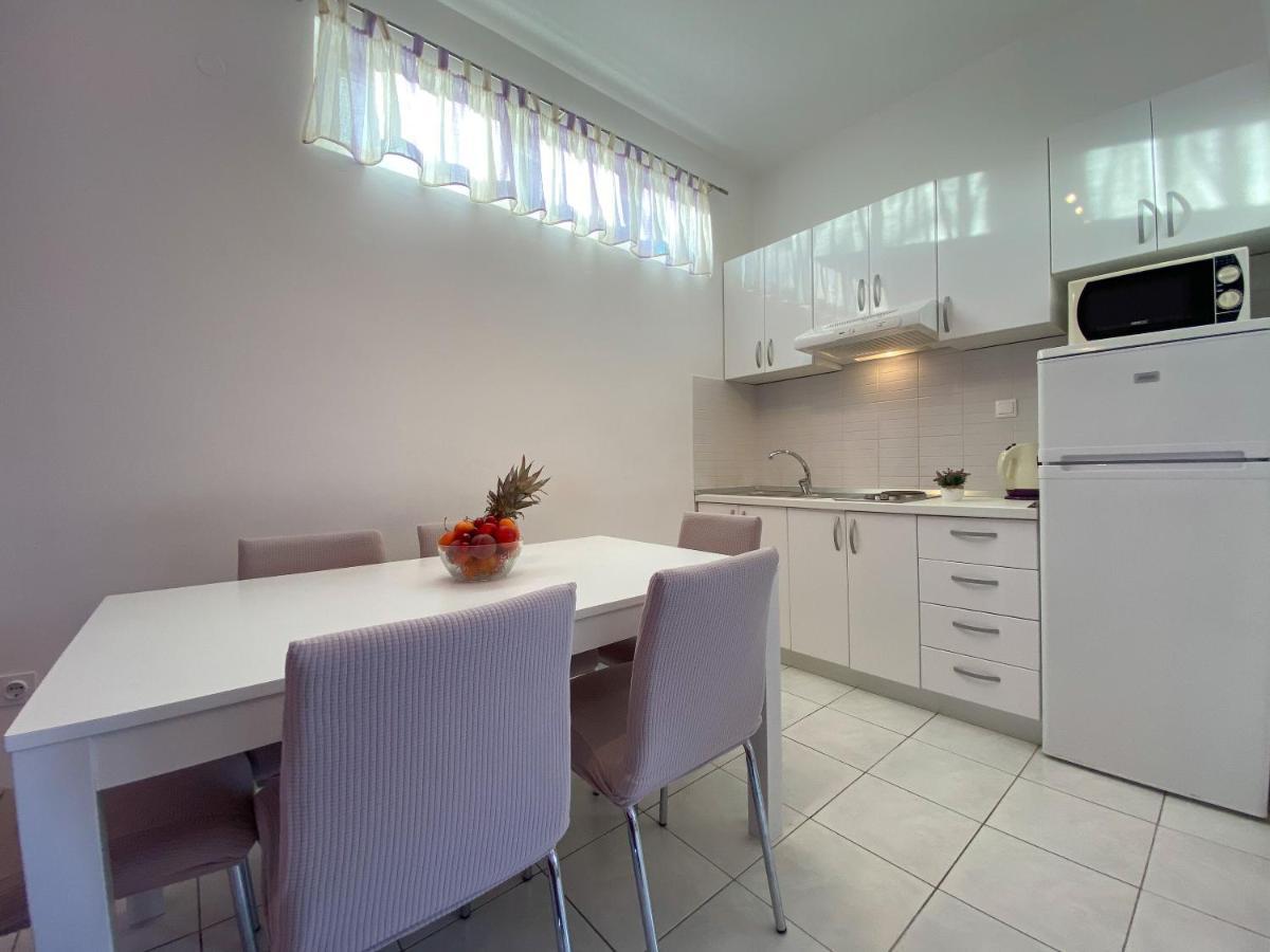 Apartments Pulic ザボリッチ エクステリア 写真